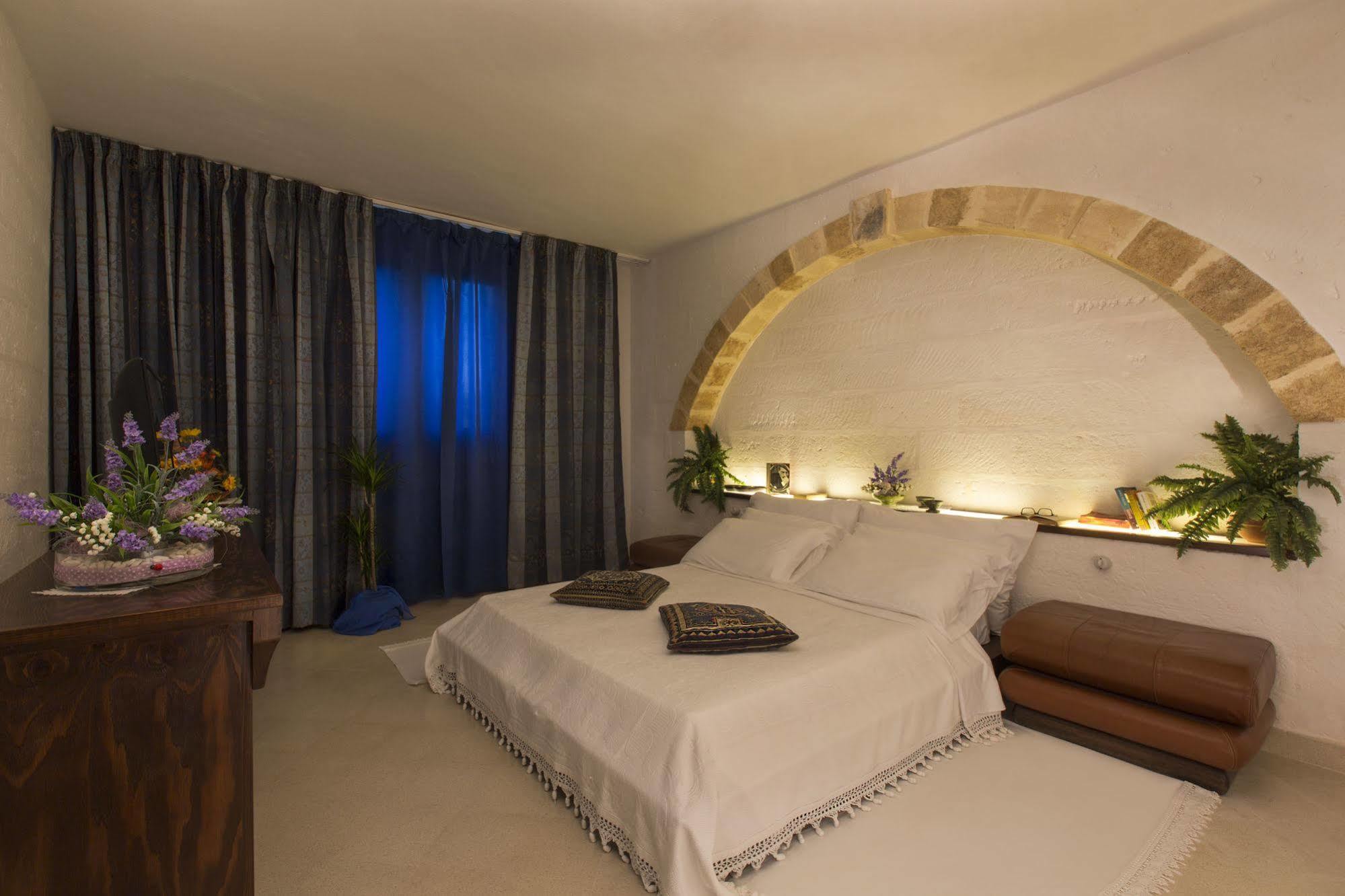 Masseria Quadrelli Bed & Breakfast Sanarica Dış mekan fotoğraf